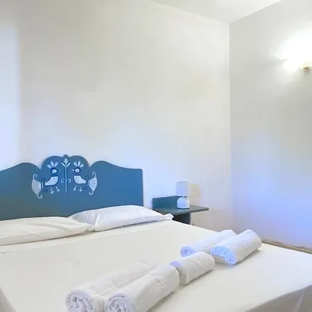 アパートホテル With Swimming Pool In Porto Rotondo, With Air Conditioning And Private Outdoor Area ポルト・ロトンド
