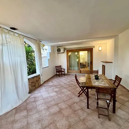 With Swimming Pool In Porto Rotondo, With Air Conditioning And Private Outdoor Area 4*